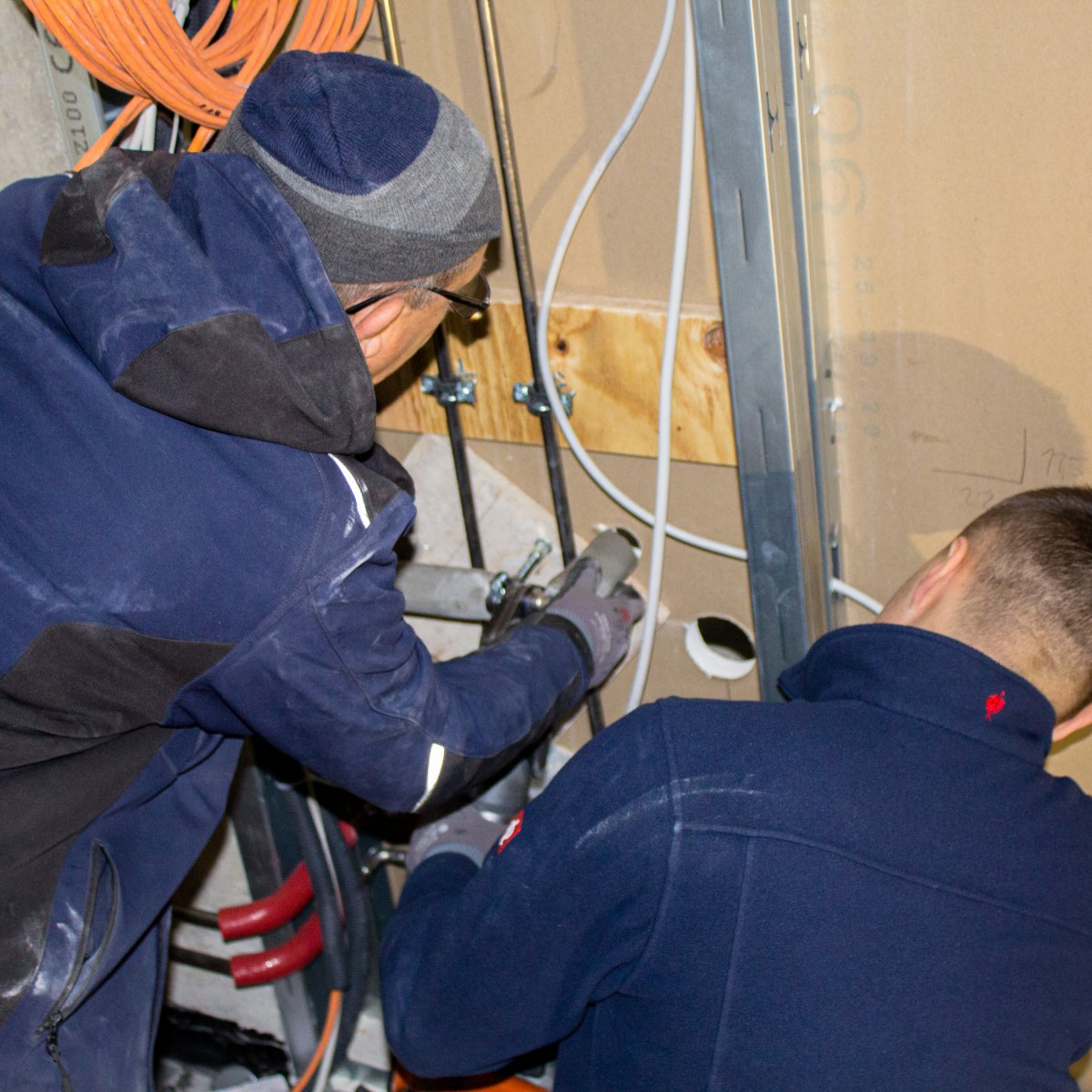 Bewirb Dich als Anlagenmechaniker (m/w/d) im Bereich Sanitär-, Heizungs- und Klimatechnik